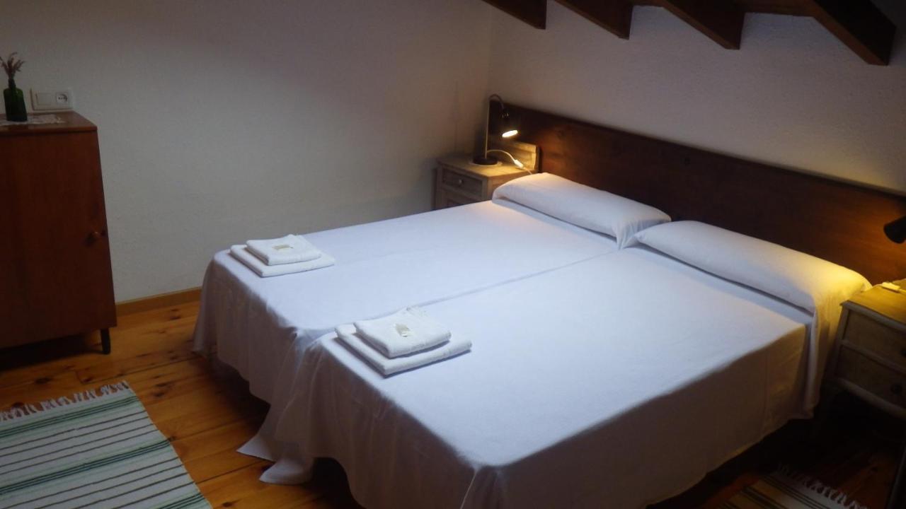 Casa De La Montana Albergue Turistico Avín Camera foto