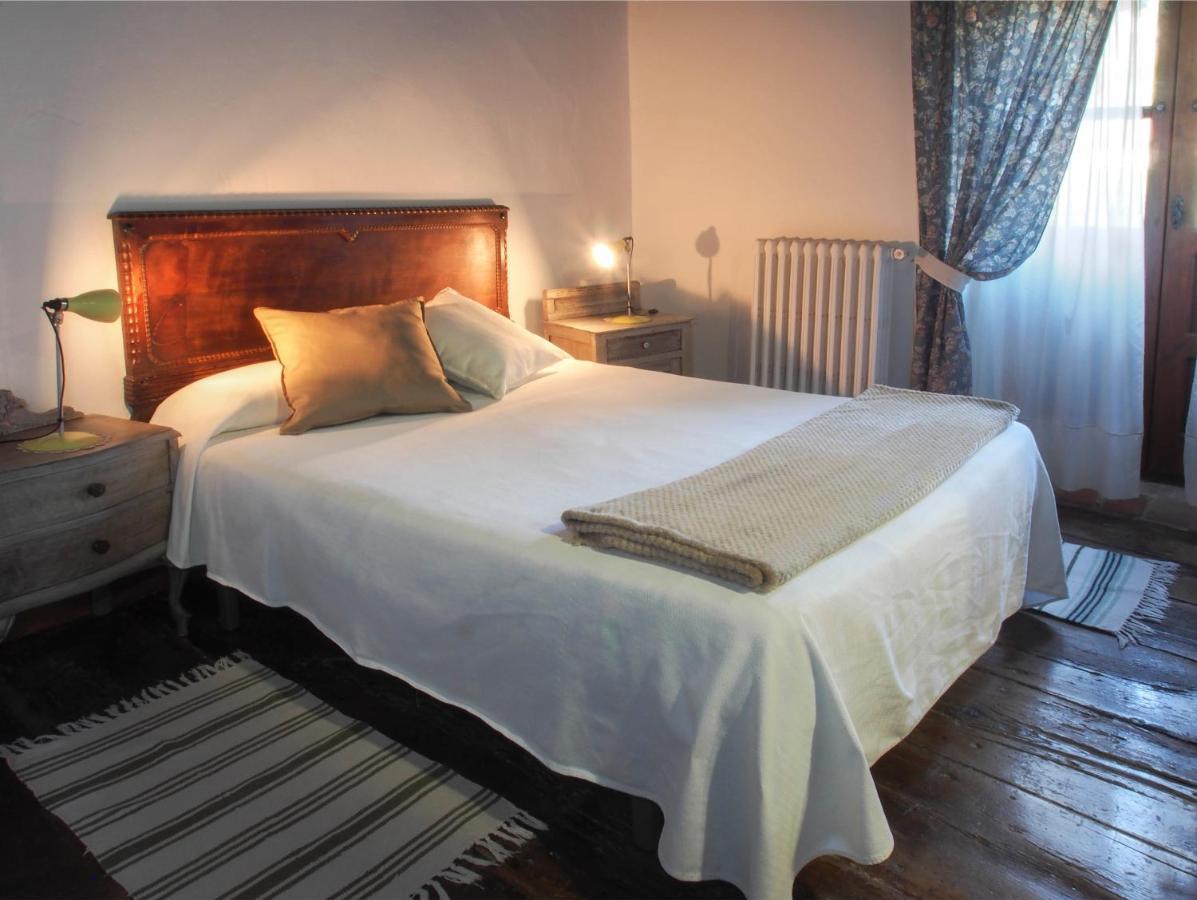 Casa De La Montana Albergue Turistico Avín Esterno foto
