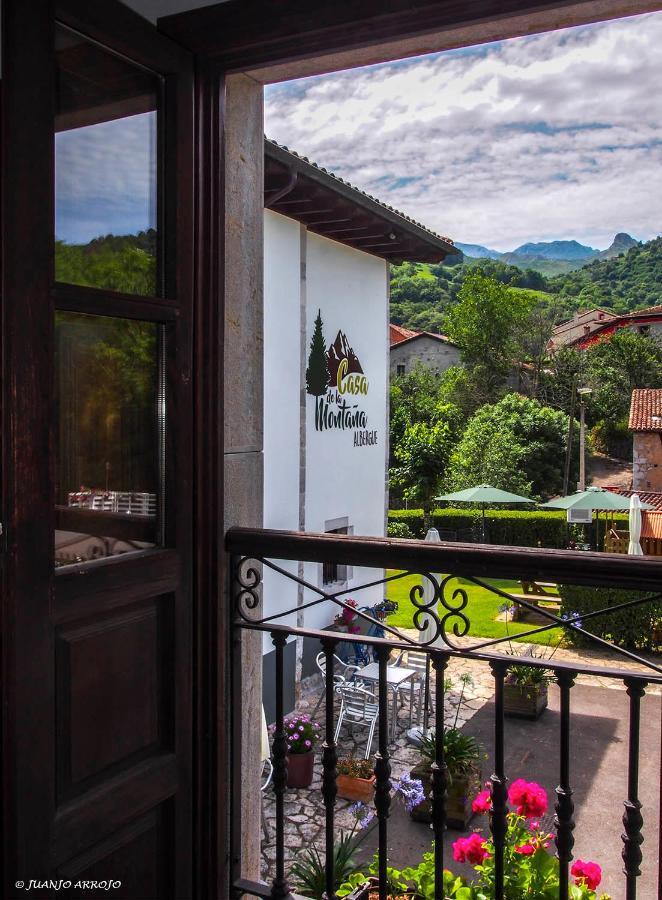 Casa De La Montana Albergue Turistico Avín Esterno foto