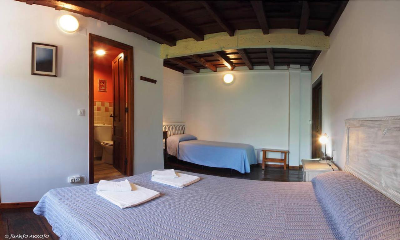 Casa De La Montana Albergue Turistico Avín Esterno foto
